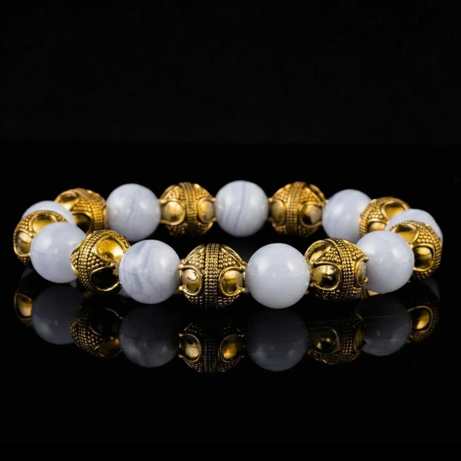 BlueLaceAgateGoldBraceletI_12mm.jpg Blue Lace Agate Gold Vermeil Bracelet I (12mm) - 图片 1