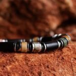 Red Creek Jasper - Ebony Wood Bracelet I (6mm) - 图片 4