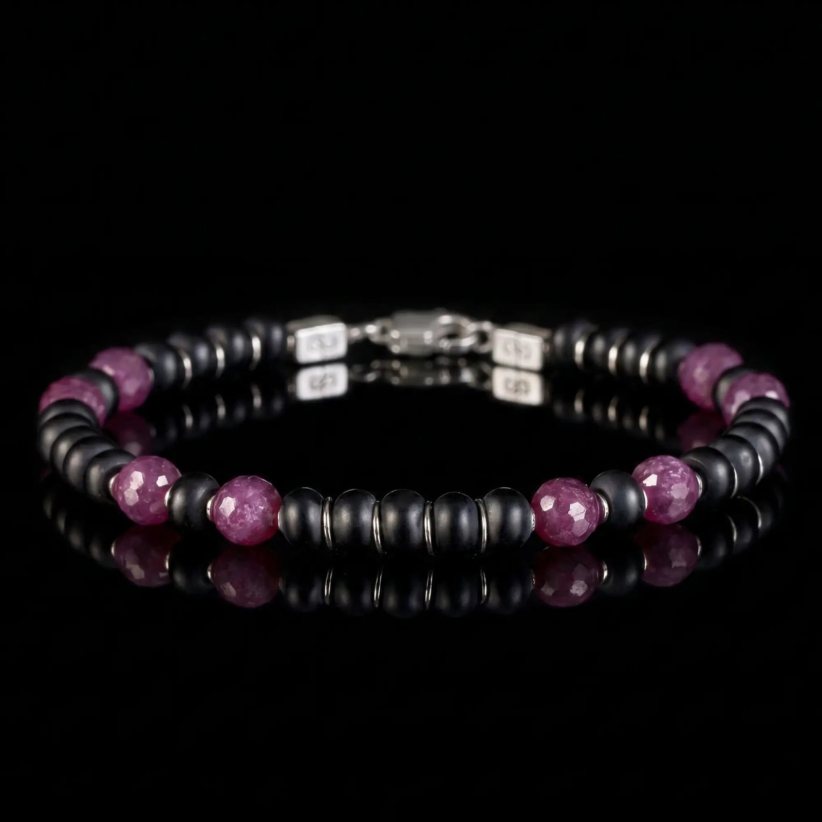 Ruby-BlackOnyxBraceletII_6mm_-solo-productshot.jpg Ruby - Black Onyx Bracelet II (6mm) - 图片 1