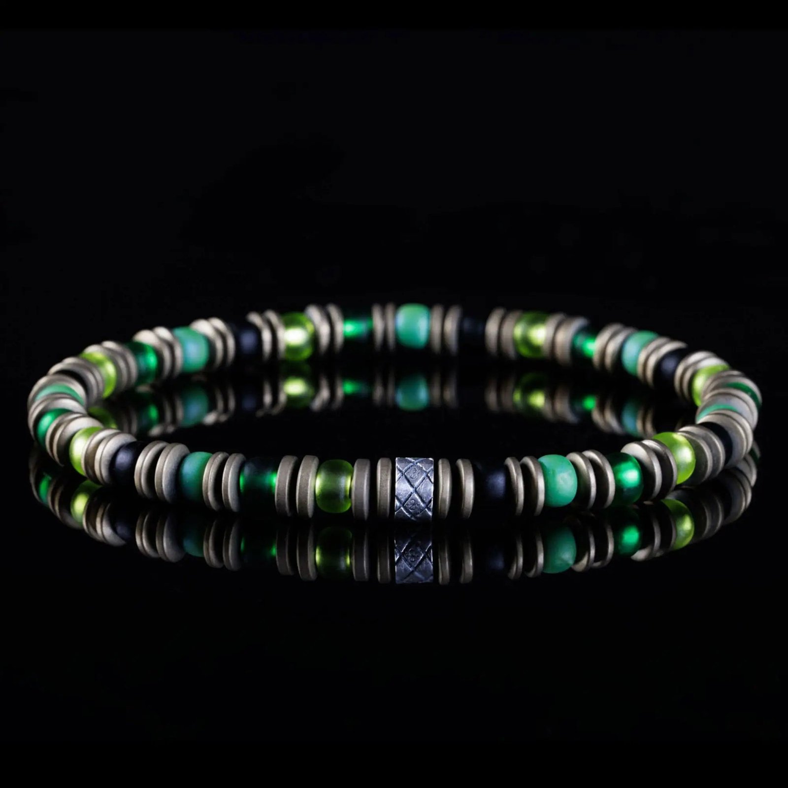 square1-HematiteBronzeBraceletV_6mm.jpg Hematite Bronze Bracelet V (6mm) - 图片 1